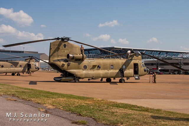 09-08069 US Army National Guard | Boeing CH-47F Chinook | Memphis International Airport
