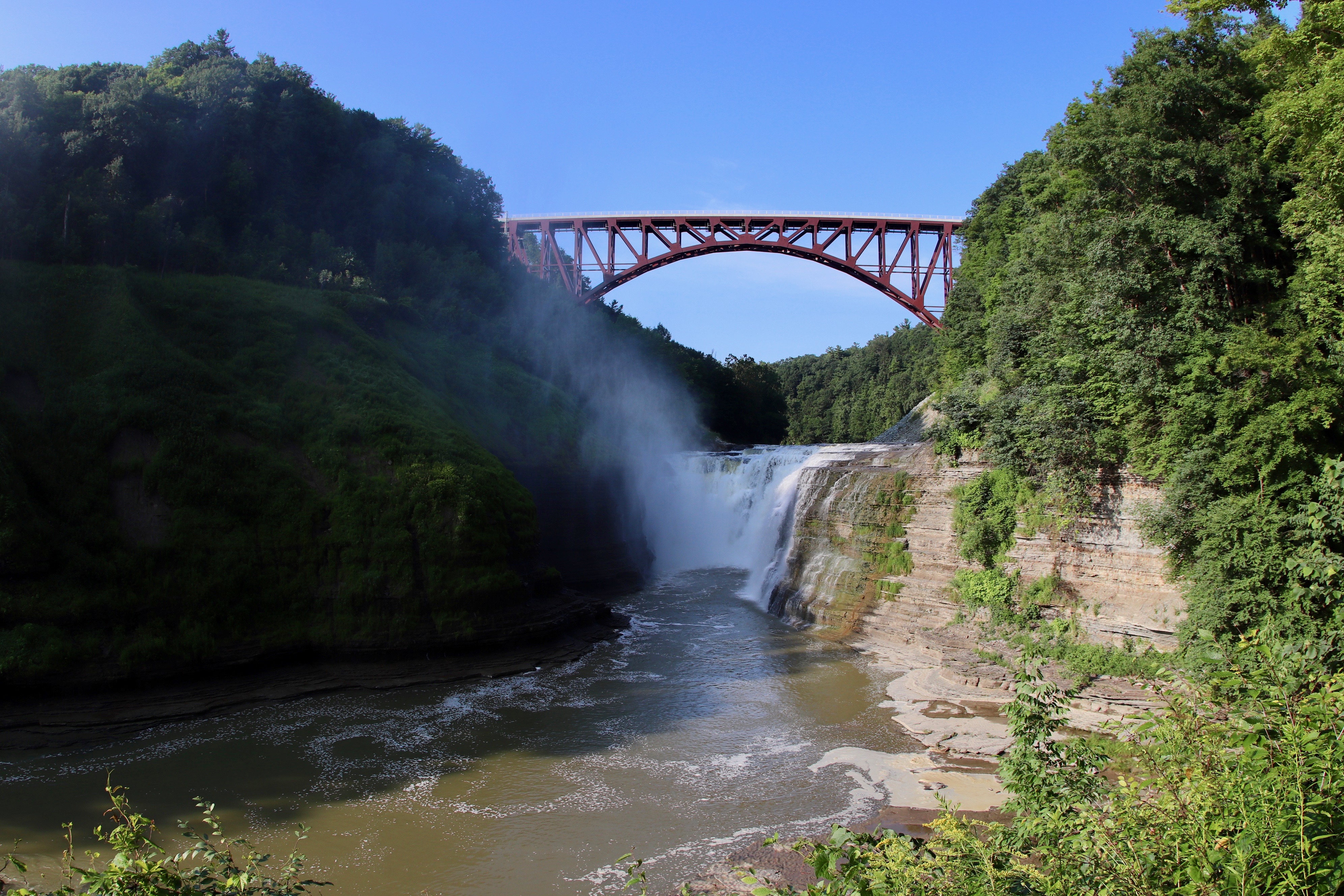 Apporaching to Lower Falls