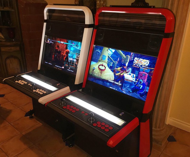Two Vewlix's added to the collection! They came with SSFIV and Tekken 6 installed.   #vewlix #arcade #videogames #taito #superstreetfighteriv #tekken6 #capcom #namcobandai #candycab