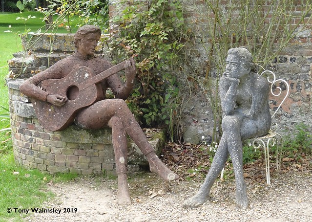 Jardin des Sculptures - Chateau de Bois-Guilbert