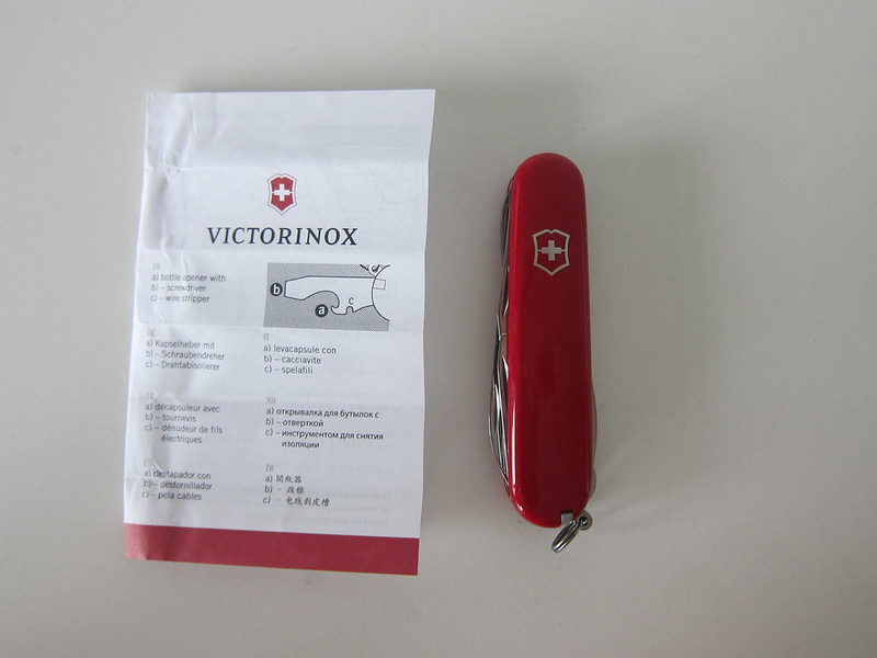 Victorinox Super Tinker Red - Box Contennts