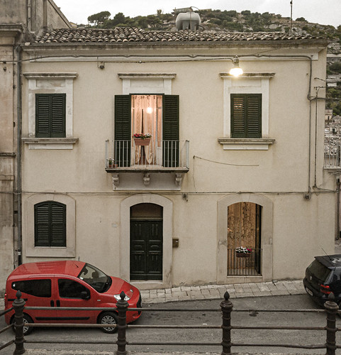 Modica townhouse | by kurjuz
