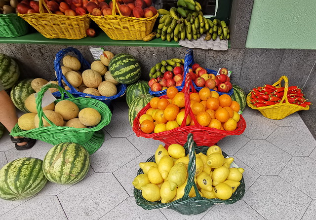 Furnas Mercado fruta Isla San Miguel Azores 01