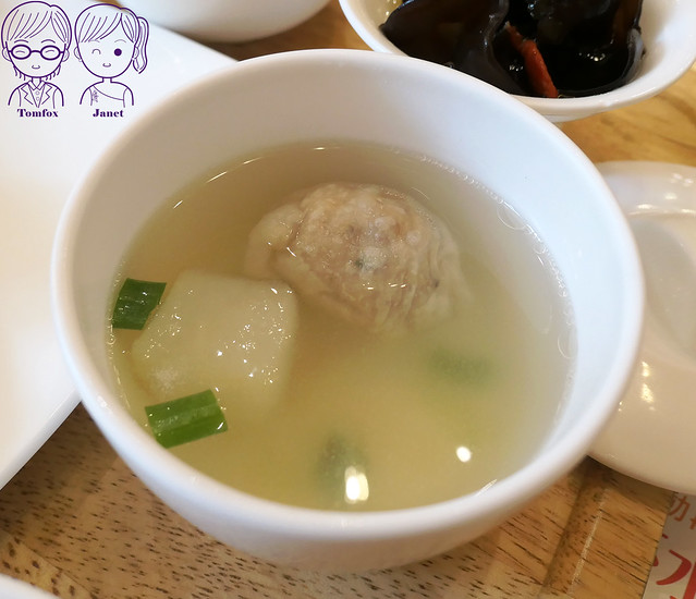 66 梨子咖啡館(崇德店) 日式鹽燒鯖魚定食 丸子蘿蔔湯