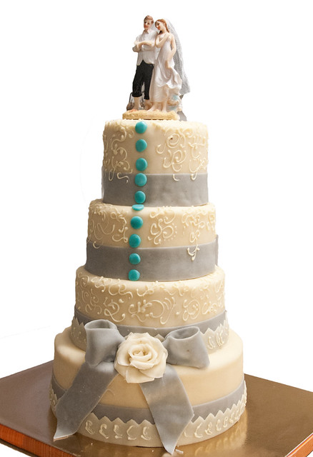 Wedding cake Boutons et Noeud