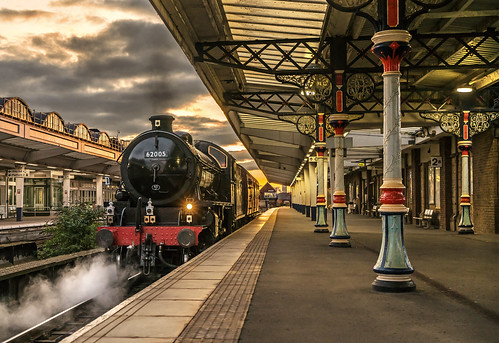 gordonedgar peppercorn k1 62005 middlesbrough railwaystation mainlinesteam 5z09 nelpg