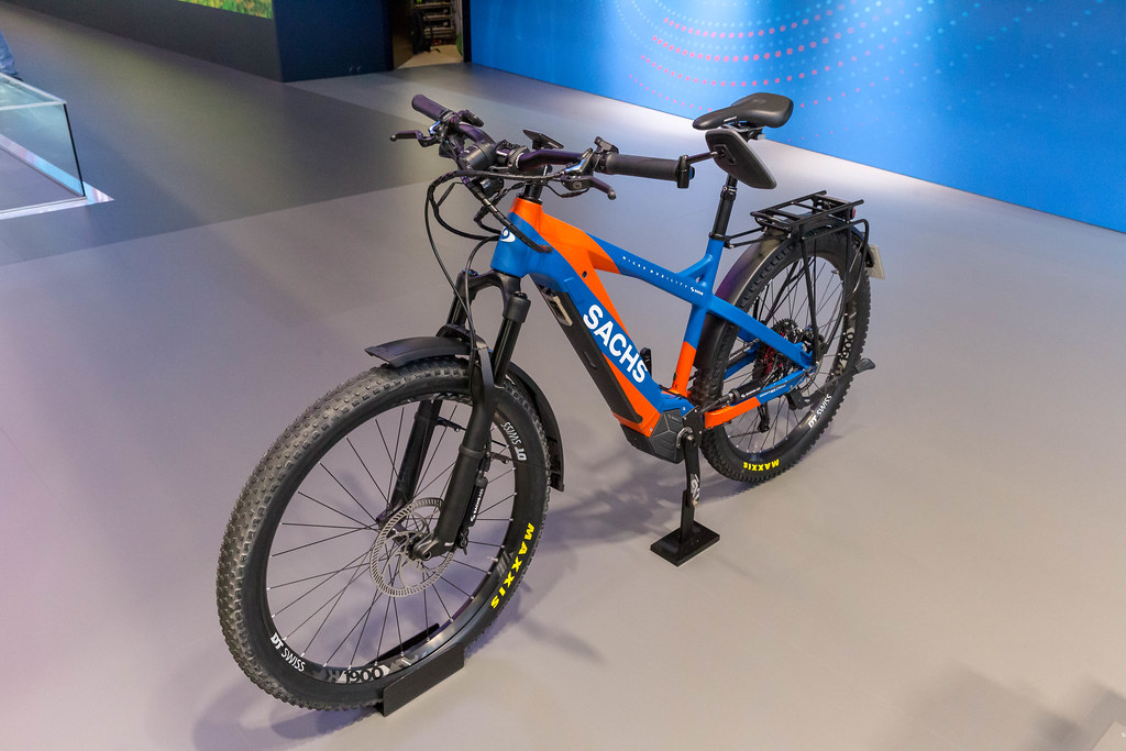 Best Electric Mountain Bikes for Hill Climbing