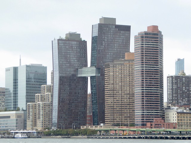 Manhattan from Roosevelt Island