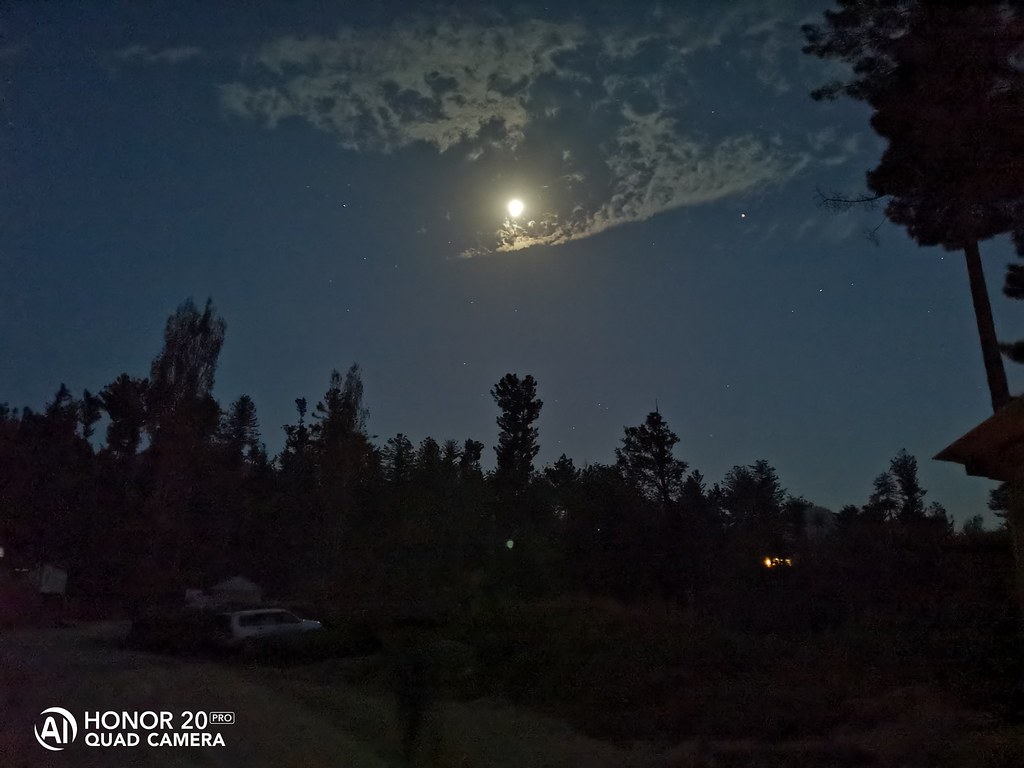moon Night Mode mobile photography