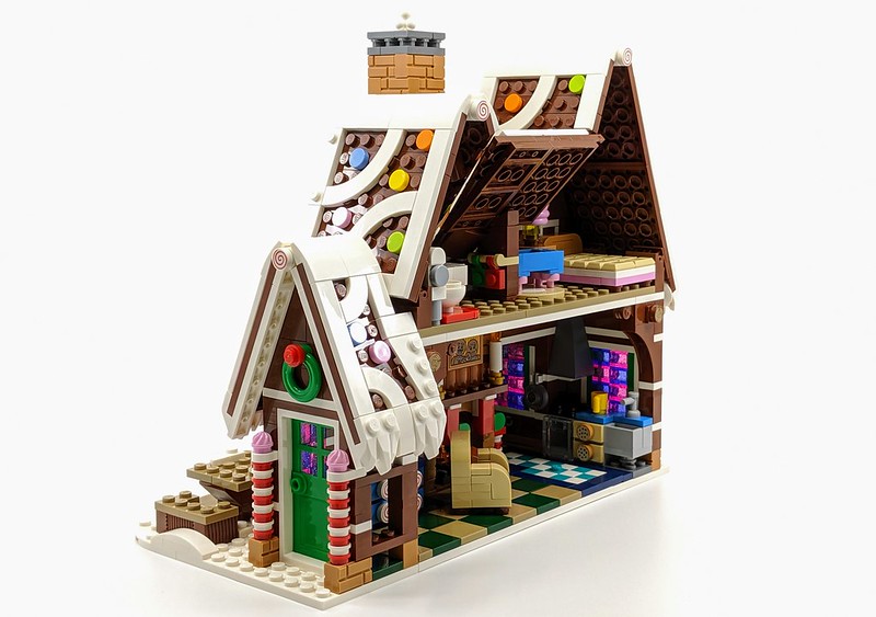 Gingerbread House Review