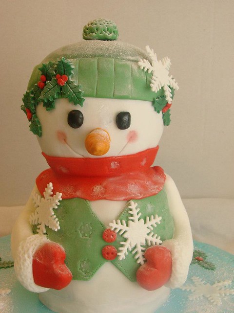 Snowman Cake by Minoli’s Cake Arts