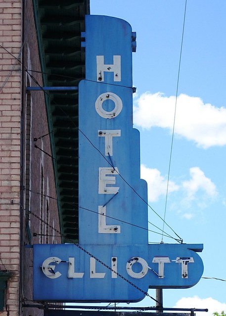 ID, Sandpoint-Hotel Elliott Ghost Neon Sign