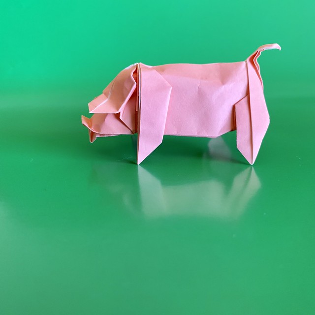 #origami #papiroflexia #paper #종이접기 #종이 #紙 #おリがみ #折り紙 #papercraft #paperart #papersculpture #papel #creacionesorigami #paperfolding #cerdo #chancho #pig #豕 #豚 #porco #돼지 #ブタ #paperanimals #origamianimals