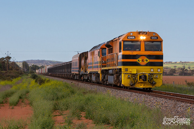 GWA004 with the Darwin to Adelaide freight as it leaves Crystal Brook.