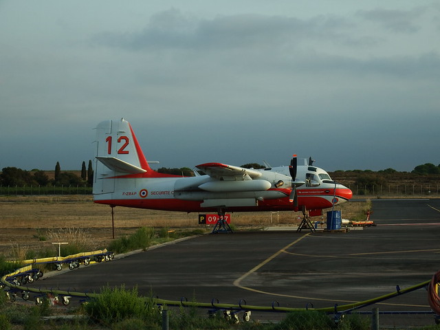 Grumman S2F-1 Tracker - Conair Turbo Firecat - F-ZBAP Aéroport de Béziers - Cap d'Agde (34 Hérault) 20-09-19a