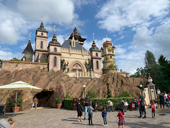 Photo 16 of 25 in the Day 4 - Bobbejaanland and Efteling gallery
