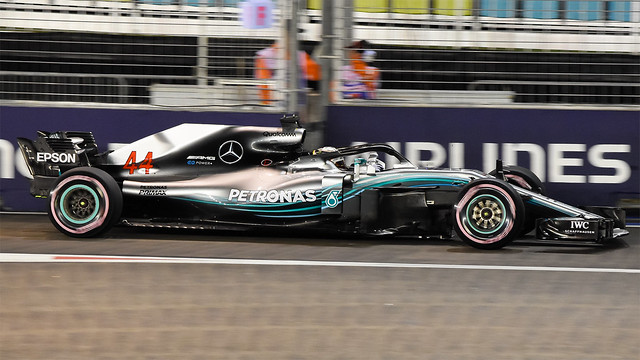 Lewis Hamilton Mercedes W09 Singapore Grand Prix 2018 FP2