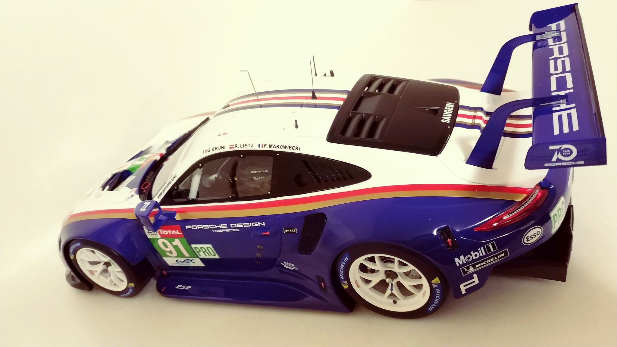 Spark Porsche 991 911 RSR Le Mans 2018 #91 | DiecastXchange Forum
