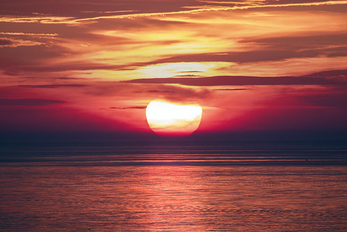 sauble beach ontario canada dandemczuk red sky sunset