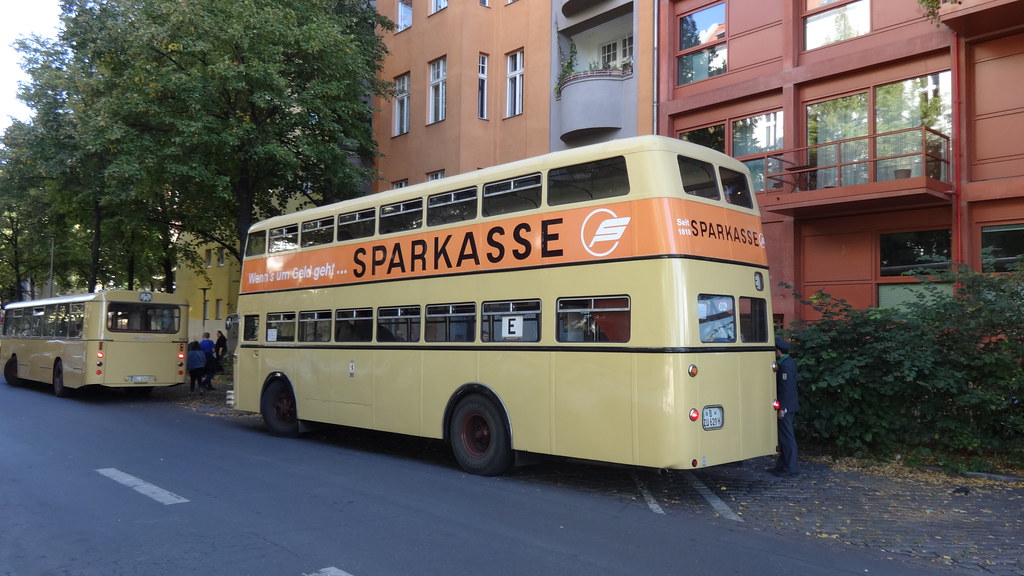 Berliner Volksbank Doppeldecker DE Büssing Bus Berlin BVG Omnibus H0 å-Copy 
