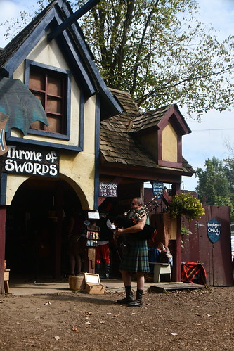 Performances! From Huzzah! Why You Need to Visit the Michigan Renaissance Festival