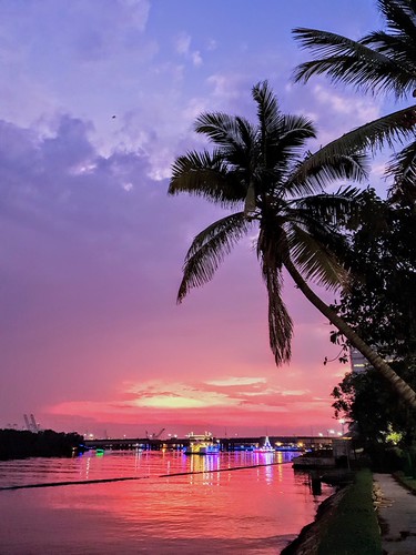 Mellow by pixelasso, sunset twilight dusk skyline water sea waves reflections evening karachi palmtree settingsun red red