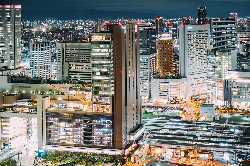 大阪，梅田夜景 | Leica M10 ＆ APO-SUMMICRON-M 50MM/F2 ASPH ( LHSA Li… | Flickr