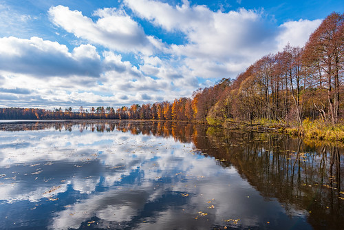 nature autumn lake sky clouds reflection russia vvedenskoelake pokrov vvedensky vladimiroblast october colors blue landscape