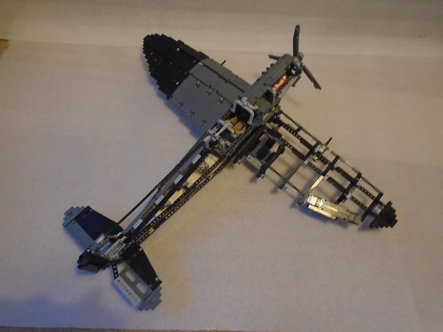 Lego Cutaway Spitfire (set 42078) moc