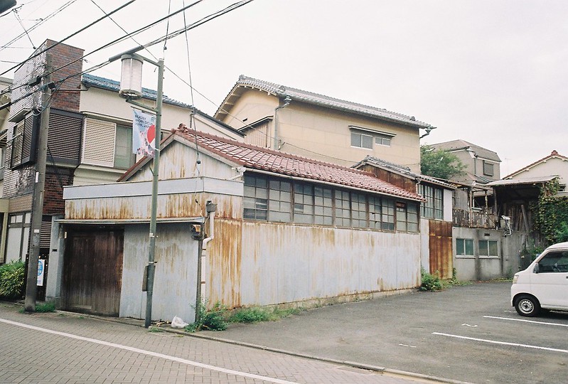 GR1s+Kodak Color Plus200東京いい道しぶい道 渋江商店街町工場