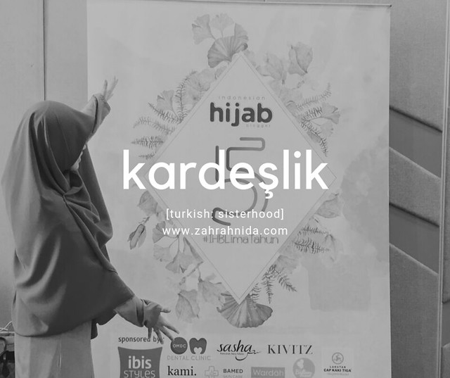 Indonesian Hijab Blogger Lima Tahun