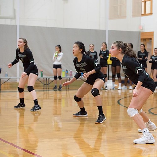 CA athletics enjoyed a strong showing at home on Friday with all 5 teams posting a tie or win highlighted by Varsity Volleyball besting ISL foe Governor's Academy in an intense and exciting match. Go Green!