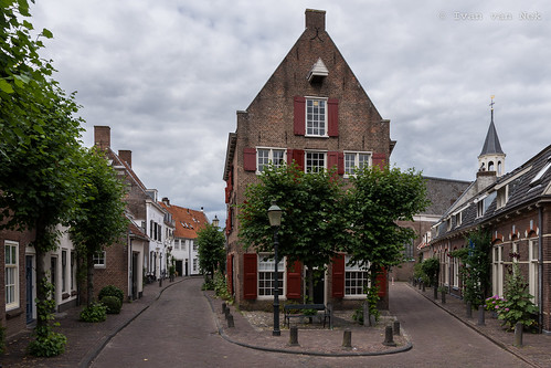 breestraat amersfoort utrecht thenetherlands provincieutrecht nederland paysbas dieniederlande nikond7200 nikon d7200 sigma1770 architecture citycentre stadscentrum doorsandwindows ramenendeuren architectuur architektur sky elleboogkerk