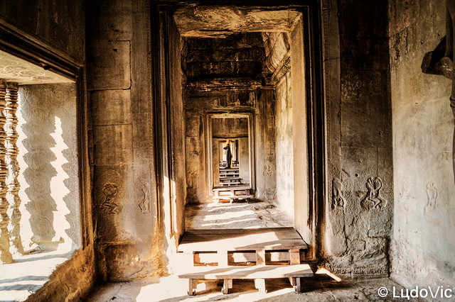 Angkor et ses couloir mystérieux