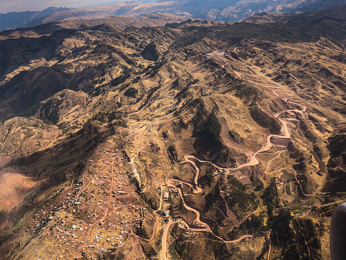 wanchaqdistrict cuscoregión peru aerial view peruvian andes mountain landscape perú paysage mountains hills