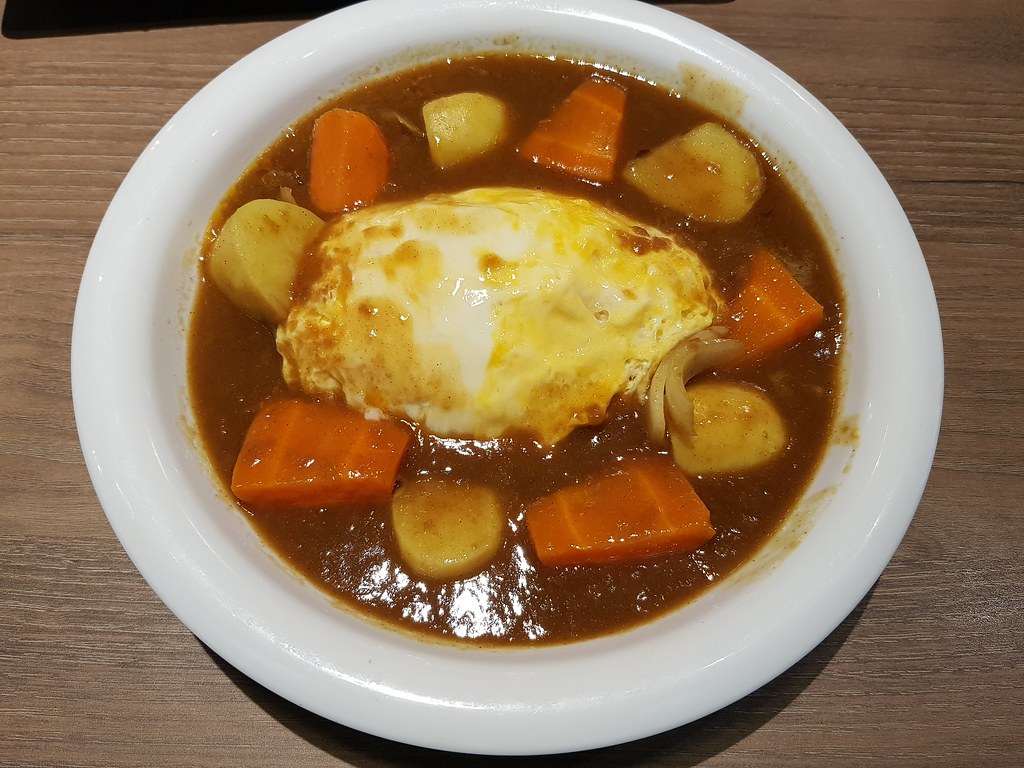 奄列咖喱蛋饭 Omelette Curry Rice rm$10.90 @ 乐在 Let's Joy Cafe USJ10