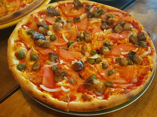 Melanzana Pizza at Pitstop Pizza
