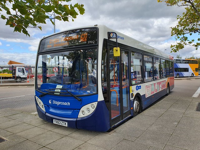 Stagecoach West 37012 on the 622