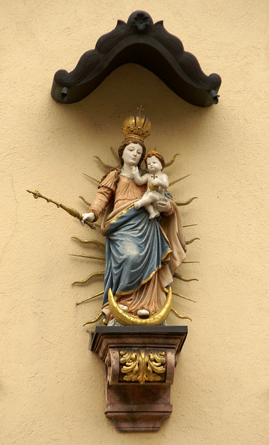 Karlstadt, Kirchplatz, Madonna