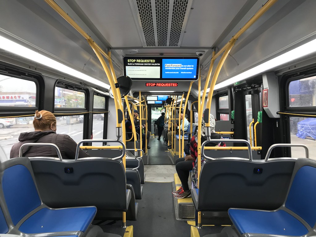 2019 Nova Bus LFSA 5562 - Bx22 To Fordham Center