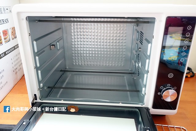 禾聯 鑽石背板智能電子式烤箱 鑽石背板 360度自動旋轉烘烤 烤箱推薦 (18)