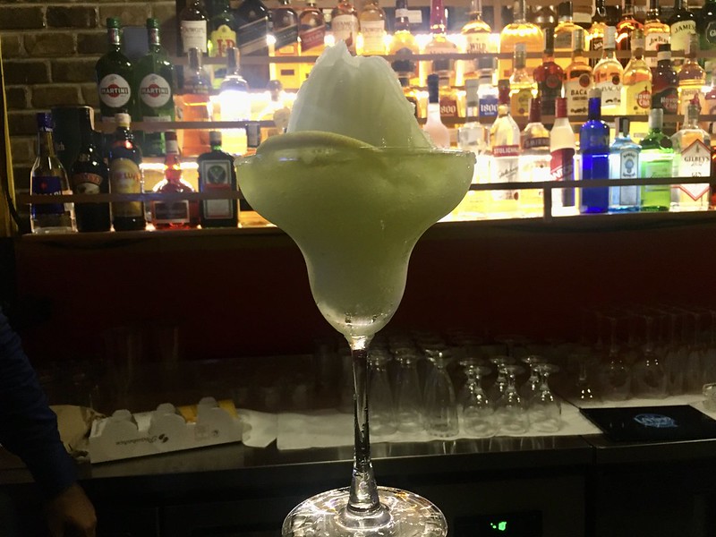 Latino Cocktail Bar, Poblacion