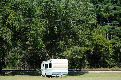 wisconsin wi midwest rural unitedstates usa unitedstatesofamerica trailer trees lone woodman woodmanwi woodmanwisconsin camper