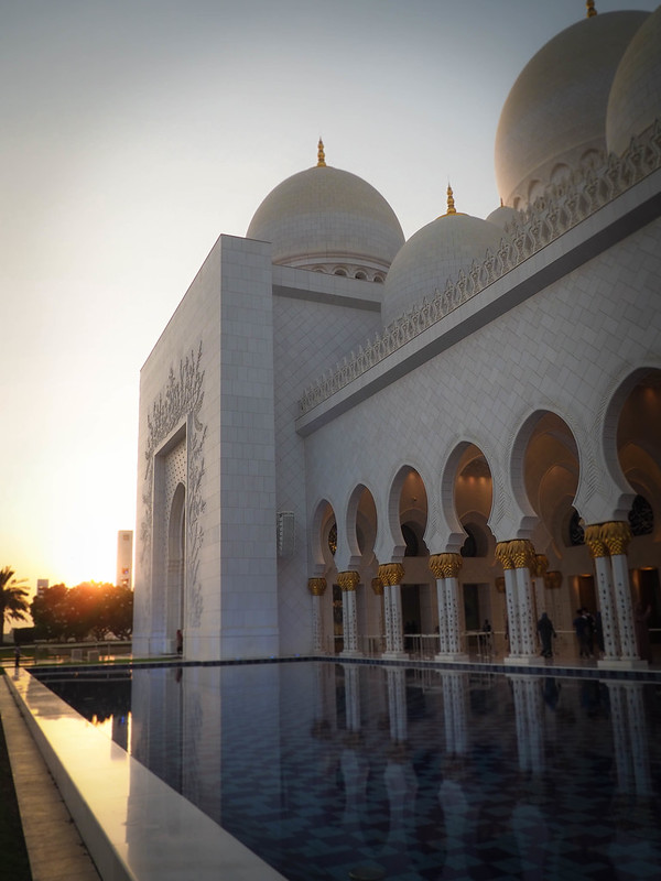 Sheikki Zayedin moskeija