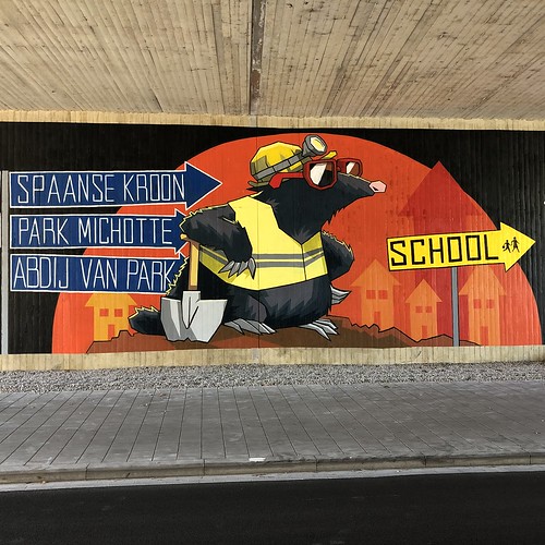 Streetart under the bridge @ Oude Baan Leuven