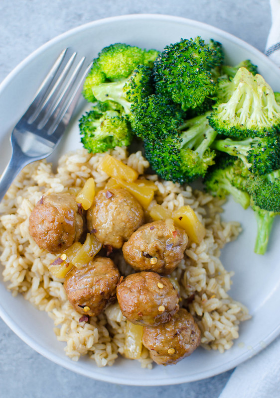 Slow Cooker Hawaiian Meatballs - easy weeknight dinner recipe! Meatballs in a sweet and sour pineapple sauce. Kid-friendly and made in the crockpot!