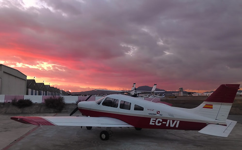 airplane oriolribera solapi beautiful pilot clouds sunset plane sabadell airport oriol ribera