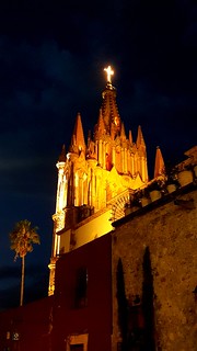 San Miguel - Parroquia de San Miguel Arcángel night