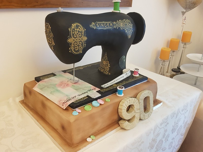 Sewing Machine Cake by Emma Johnson