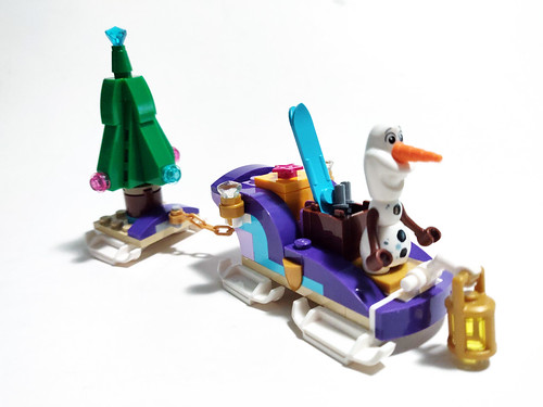 LEGO Disney Frozen 2 Olaf's Traveling Sleigh (40361)
